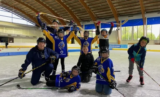 schaatsbaan_liedekerke_ijshockey.jpeg