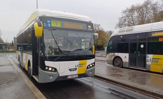 Bus van De Lijn in Vilvoorde