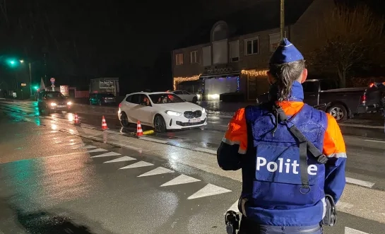 BOB viert 30ste verjaardag met gouden sleutelhangers