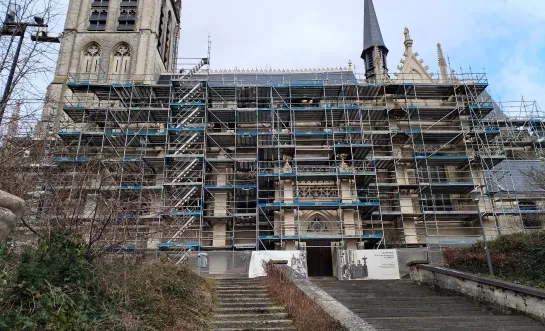 Sint-Genesius-Rode wil niet meer mee betalen voor de restauratie van de kerk in Alsemberg: “Er is geen overleg geweest” 