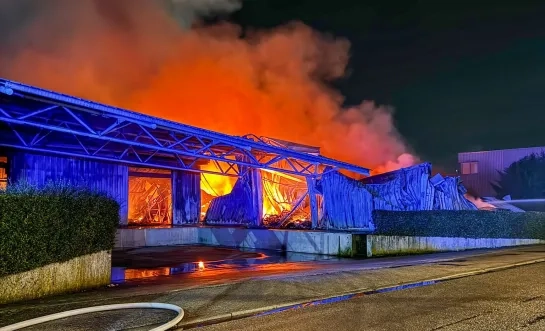 Brand in Vorst