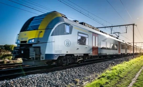 Van zondagavond tot en met maandagavond rijden er minder treinen