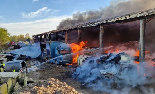 Schuurbrand in Grimbergen: “Rookpluim van ver te zien, geen gevaar voor omwonenden"