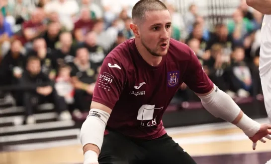 RSCA Futsal zet RWDM eenvoudig opzij en boekt ticket voor de halve finale