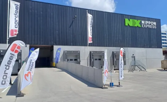 Nippon Express-gebouw op de Brucargo-site