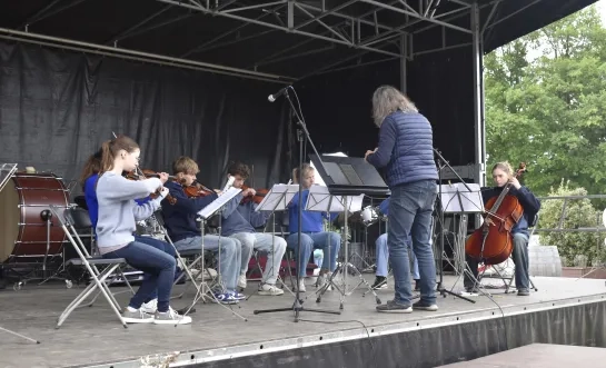 Feest voor de Koninklijke Fanfare Eendracht Maakt Macht in Lot bij Beersel