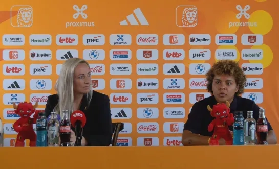 Trainer Gunnarsdottir en Flame Kassandra Missipo