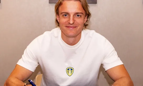 Lucas Bornauw ruilt Wolfsburg in voor Leeds United: “Premier League was altijd al een droom”