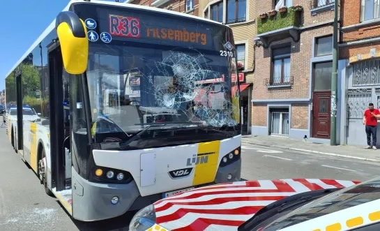 Spontane staking bij De Lijn in Vlaamse Rand na geval van agressie in Anderlecht: “Het escaleerde snel”