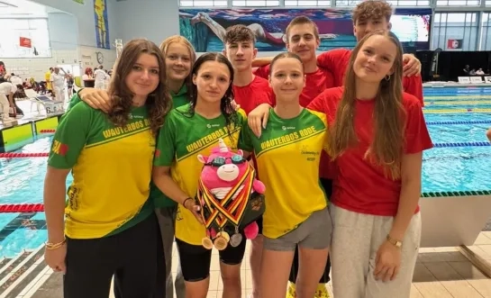 Zwemclub Wauterbos Rode viert 20e verjaardag met medailles tijdens Belgisch kampioenschap