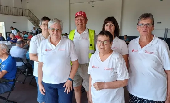 Lennikse Feestentocht door hart van het Pajottenland luidt het begin van de Lennikse Feesten in