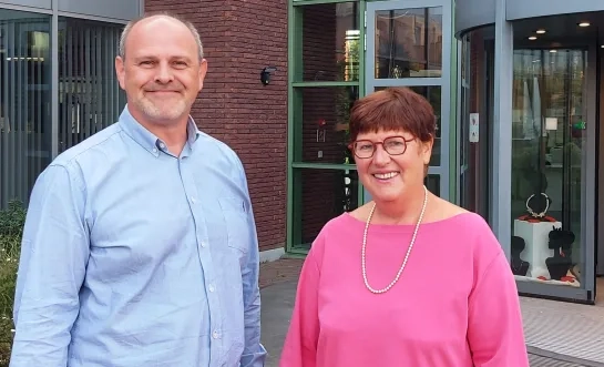 Gemeenteraadslid en ex-parlementslid Sonja Becq geeft na 25 jaar gemeentepolitiek de fakkel door