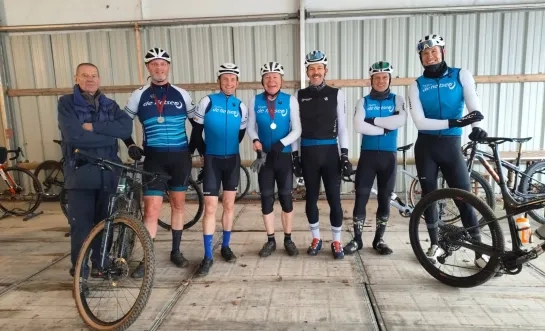 Team De Fietser organiseert cyclocross in Zellik tijdens Bomaco-Winterjumping