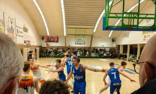 Leuven Bears B stuurt Bavi met lege handen terug naar Vilvoorde, Bavi is leider af