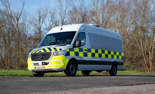 Het nieuwe politiebusje van de politiezone KLM