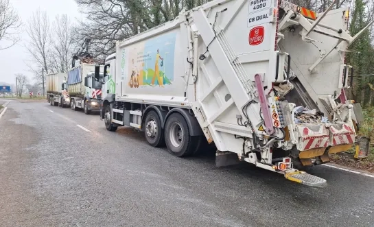 Het sluikstort langs de A12 in Meise os opgekuist
