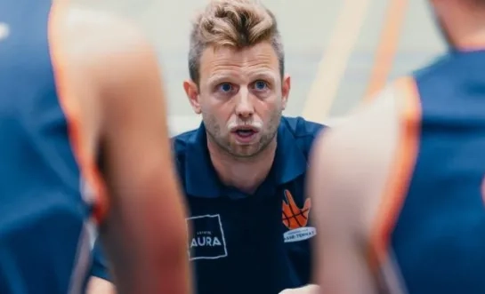 Tom Vrijders stopt met coaching A-team na 5 jaar
