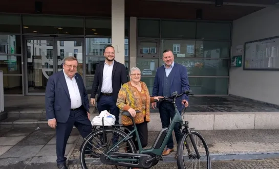 Ann De Laet uit Machelen is één van de twee winnaars van de 'Liever Loklaal-campagne.