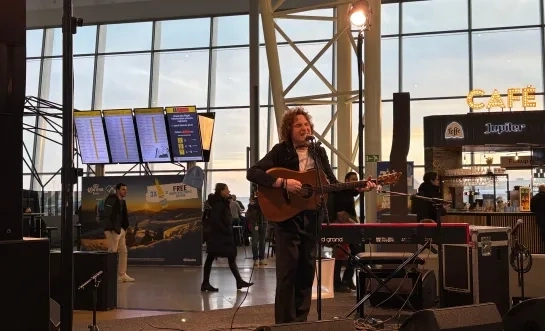 Jente Pironet van Portland speelt een set in Pier A