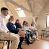 Leerlingen KOBOS schrijven verhalen met hulp van auteur