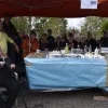 Pierre Debast (uiterst links, op de stoel) met naast hem Jack Pissens en Marc Vereertbrugghen