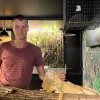 Joachim Bresseel verzorgt tijdens de zomervakantie mee de dieren van GO! Horteco