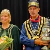 Dirk met zijn koningin