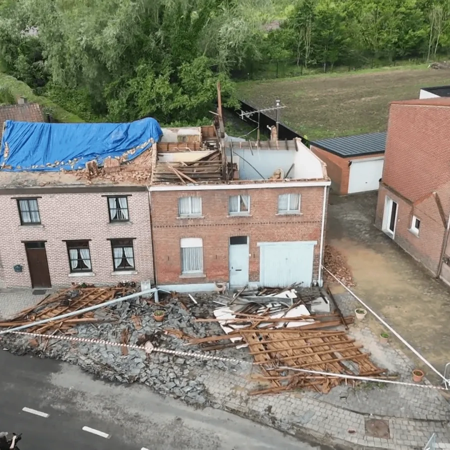 De windhoos beschadigde in 2024 onder andere deze woningen