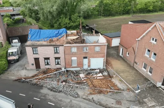 De windhoos beschadigde in 2024 onder andere deze woningen